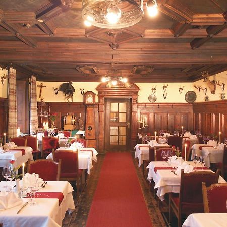 Hotel Weisses Lamm Monguelfo-Tesido / Welsberg-Taisten Esterno foto