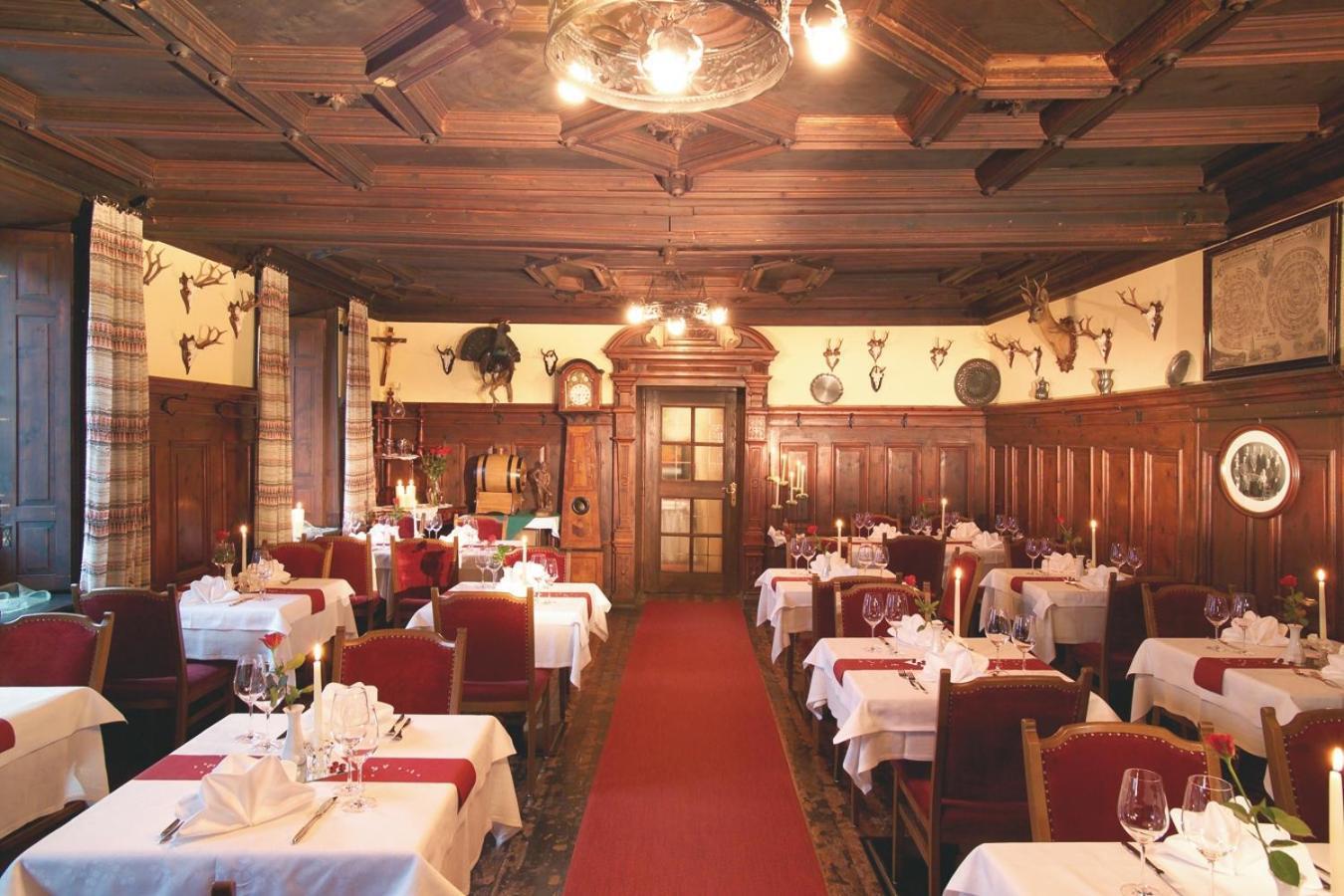 Hotel Weisses Lamm Monguelfo-Tesido / Welsberg-Taisten Esterno foto