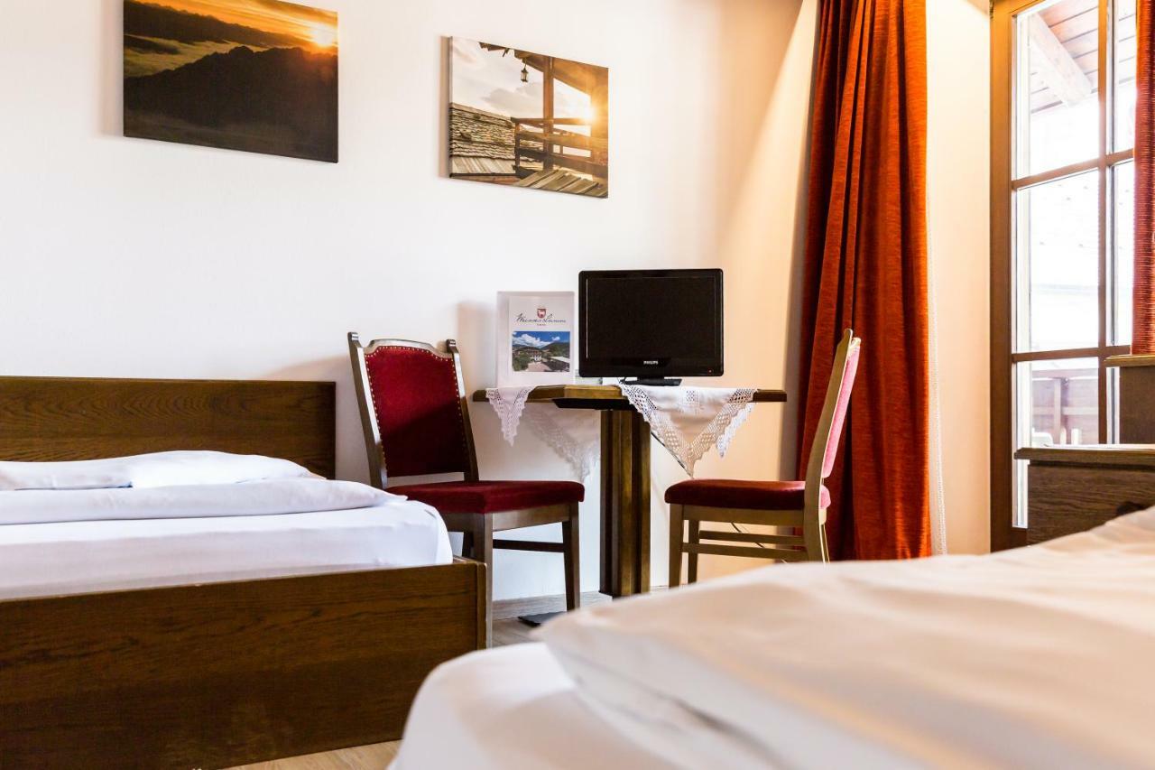 Hotel Weisses Lamm Monguelfo-Tesido / Welsberg-Taisten Esterno foto